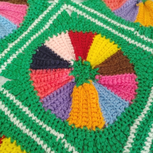 Afghan Color Wheel Hand-knitted Throw Blanket Cover Knit Circle Pattern Artisan - Picture 3 of 13